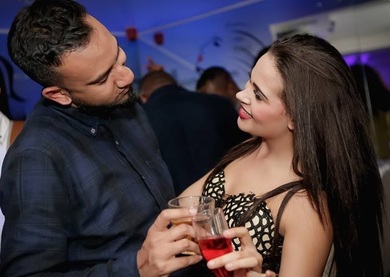 N.Y.E PARTY :: WHEN THE CLOCK STRIKES