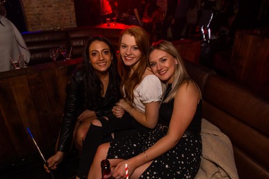 SATURDAY NIGHT in Shoreditch