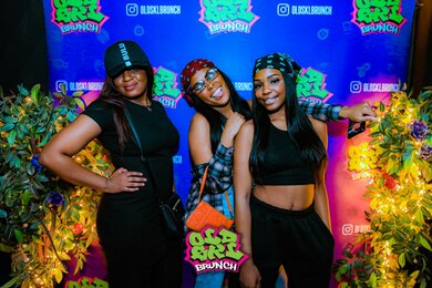 Old Skl Brunch w/60 Mins Bottomless Drinks