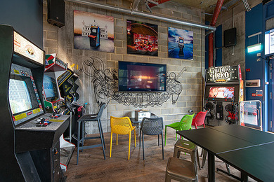 Video Game Dating (Ages 27-39) 