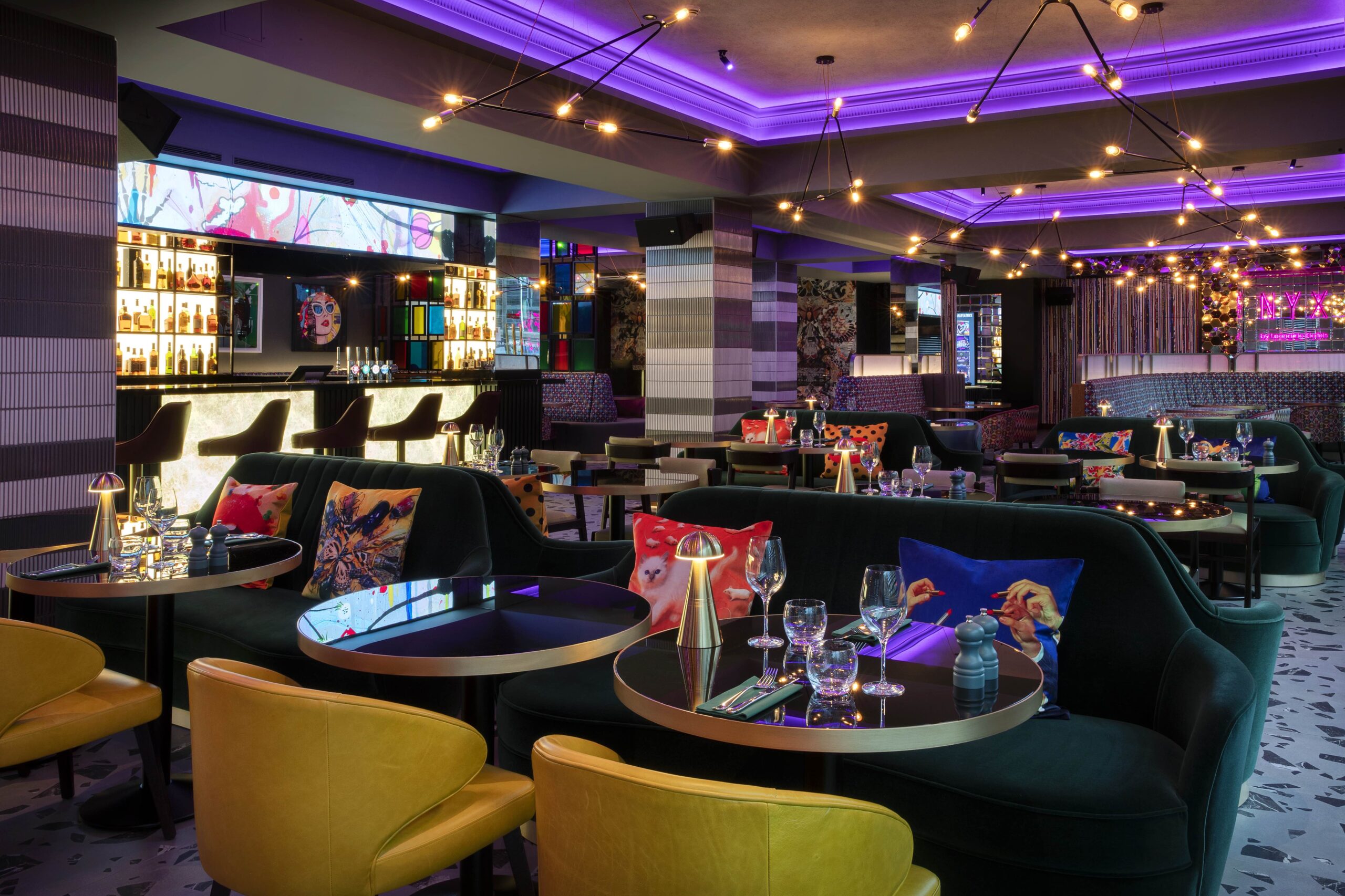 Saturday Night Speed Dating @ NYX Hotel (Ages 30-45)